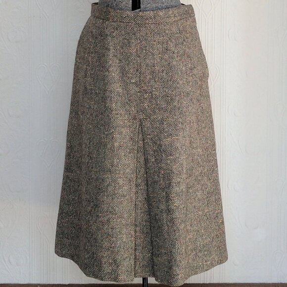 70's Aquascutum brown tweed A-line skirt - Picture 2 of 4